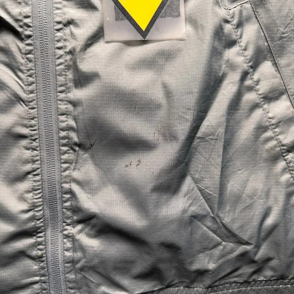 Vissla Camper Eco Windbreaker Jacket Men Medium Vintage Blue Gray Hood M702QCAM